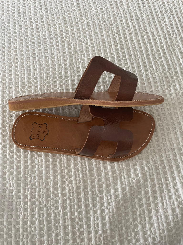 Handmade natural brown leather slides made in Morocco 